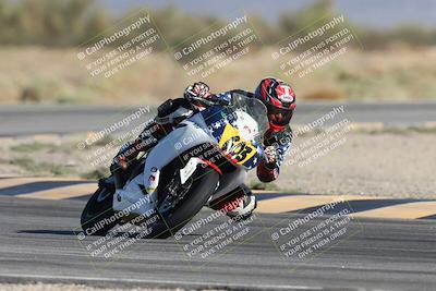 media/Oct-04-2025-CVMA (Sat) [[408bcdd6e4]]/Race 14-500-400-350 Supersport/